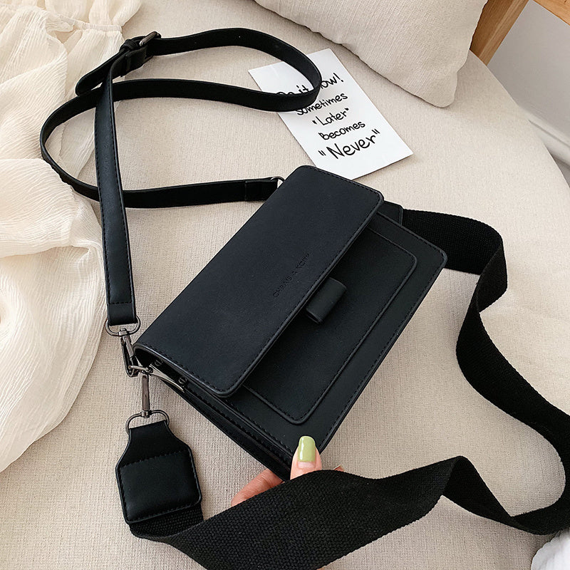 Two Tone Crossbody Bag, Mini Square Flap Purse, Women's Faux Leather Shoulder Bag (7.5*5.9*2.95) Inch