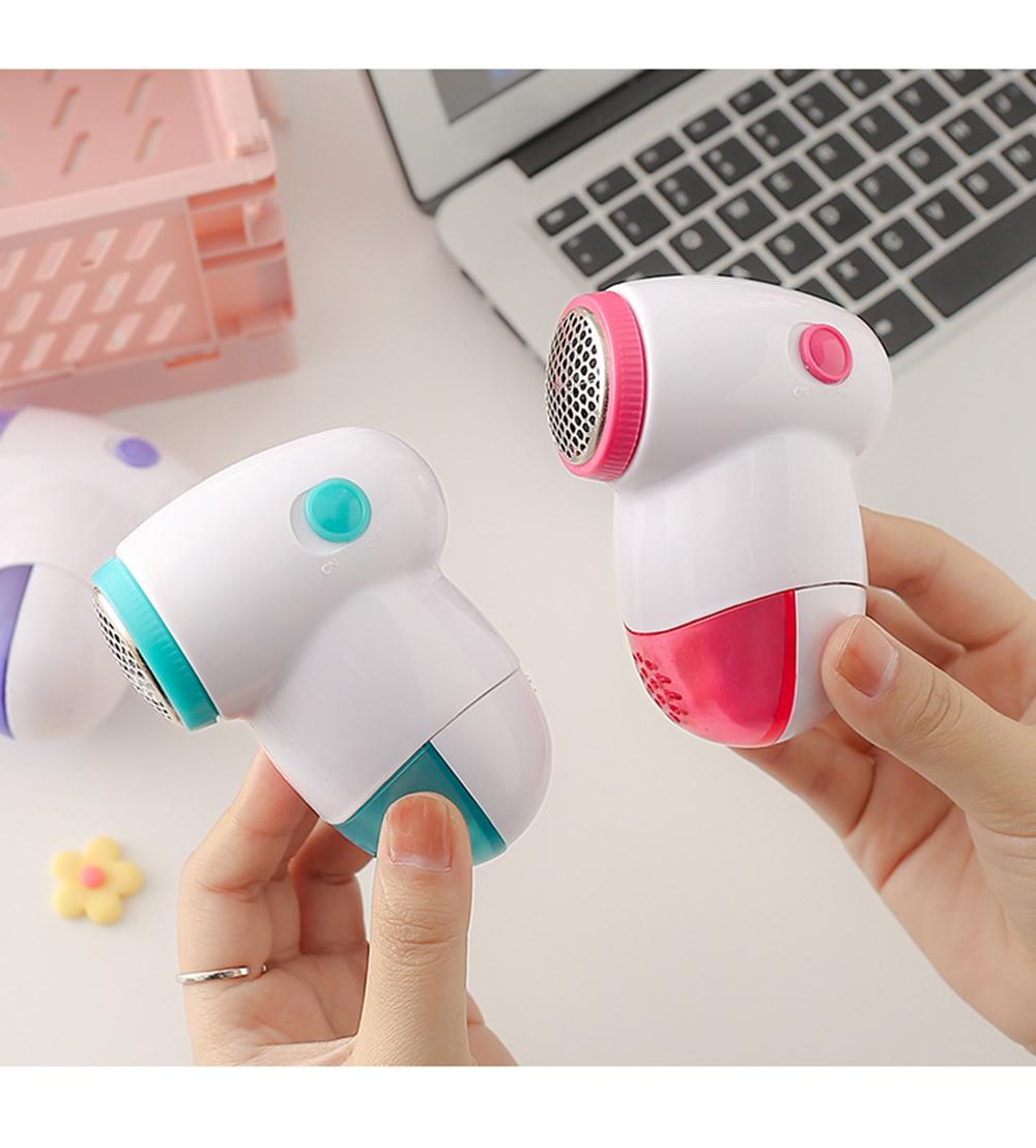Upgrade Your Clothes With This Portable Electric Sweater Pilling Machine - Remove Hair Balls, Lint & Fuzz Instantly!