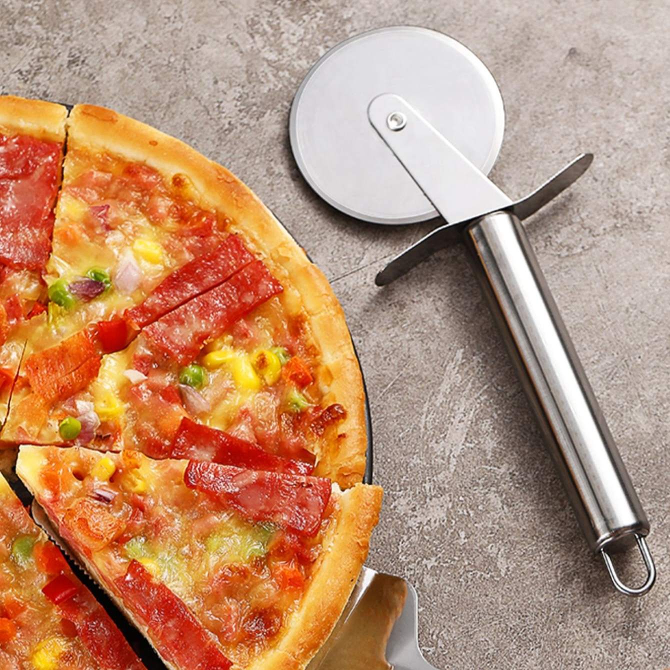 Effortlessly Roll Out Perfect Pizza with this Stainless Steel Pizza Wheel Knife