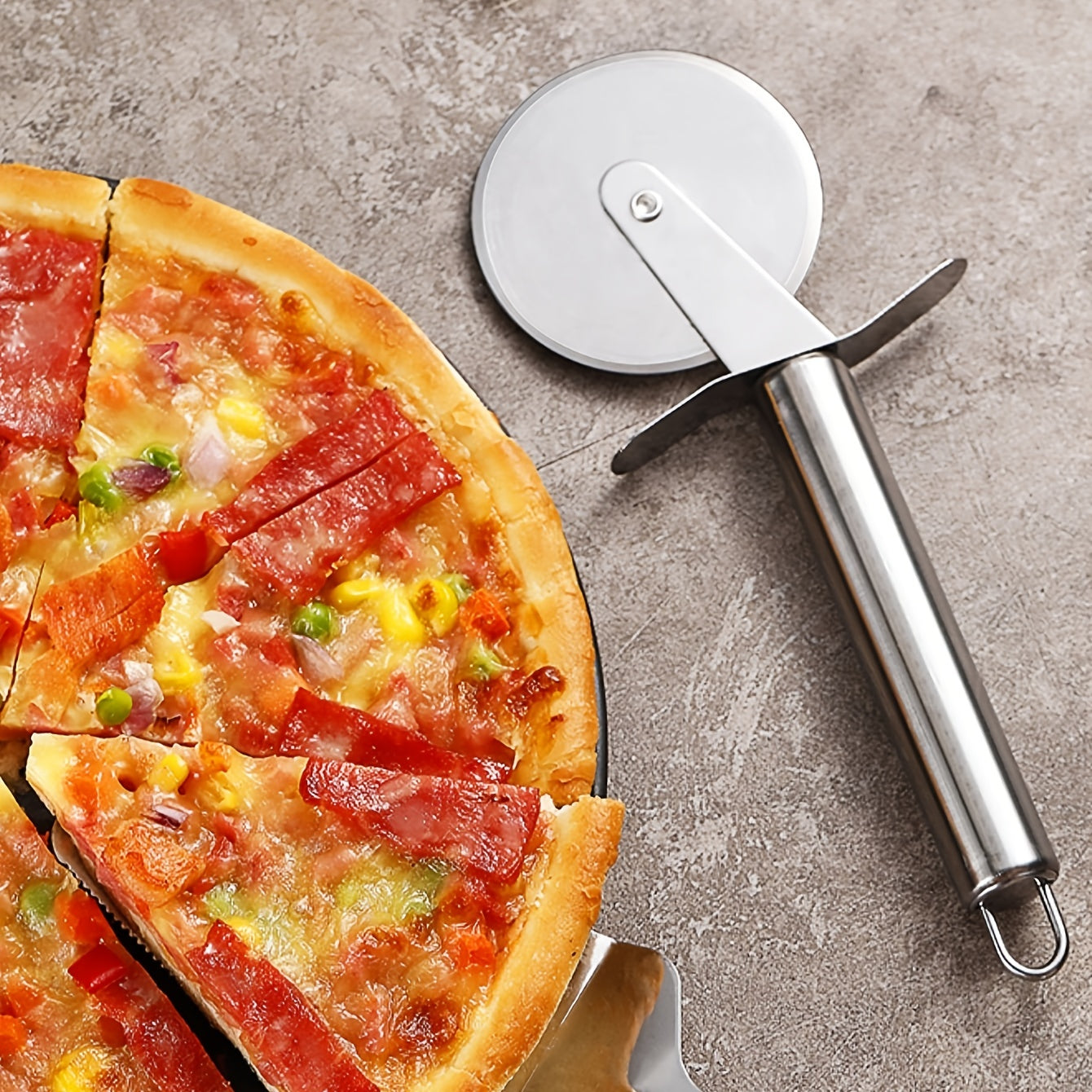 Effortlessly Roll Out Perfect Pizza with this Stainless Steel Pizza Wheel Knife