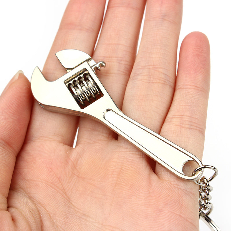 1pc 11.5cm/4.6inch Mini Wrench Tool Keychain Wrench Key Ring Pendant Keychain Creative Mini Activity Wrench Keychain Wrench Keychain