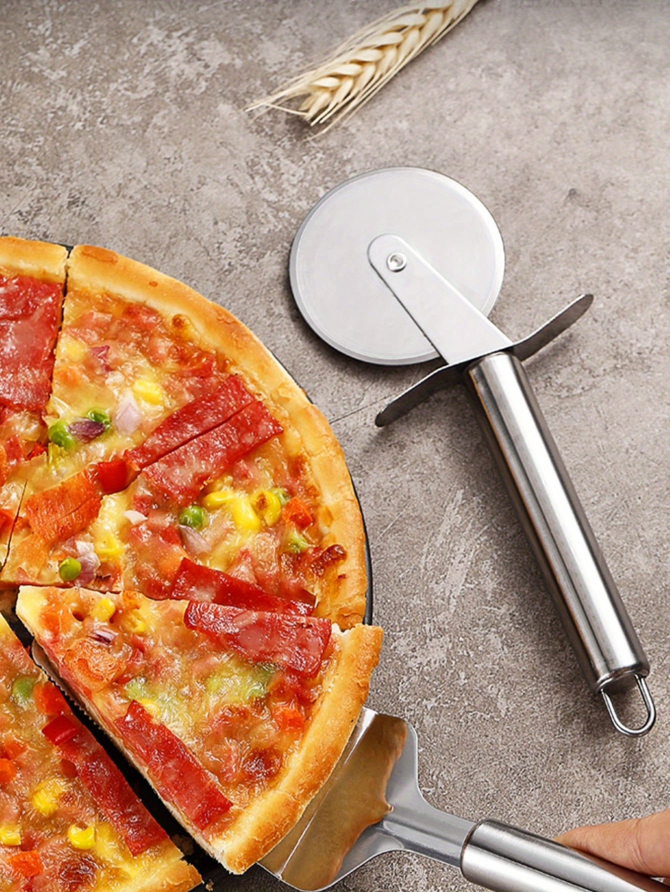 Effortlessly Roll Out Perfect Pizza with this Stainless Steel Pizza Wheel Knife