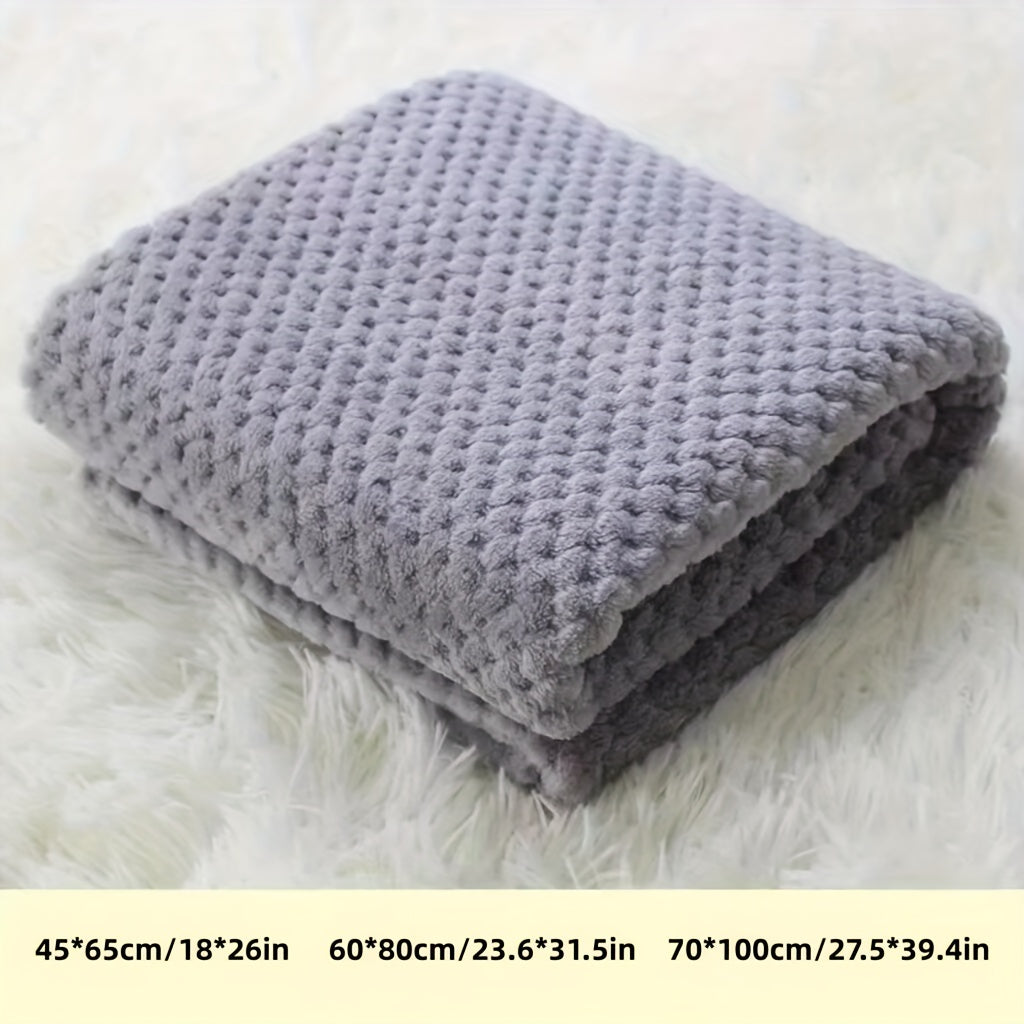 Cozy Ultra-Soft Pet Blanket - Premium Sleeping Pad for Kittens & Puppies - Small, Machine-Washable, Snug Bed for Cats & Dogs