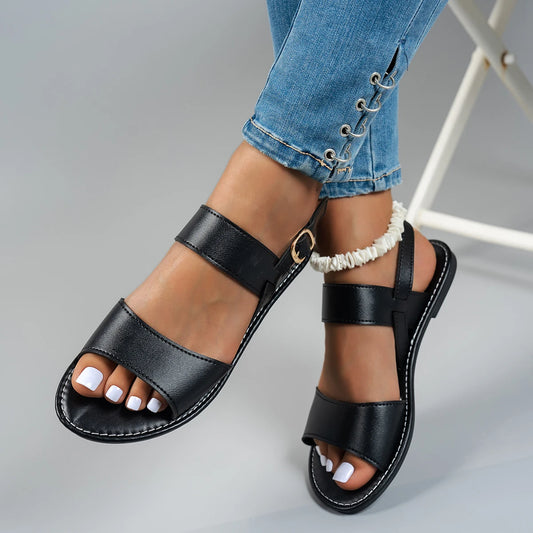 Solid-color flat sandals that are convenient and comfortable, featuring a stylish, versatile round toe with a sporty vibe.