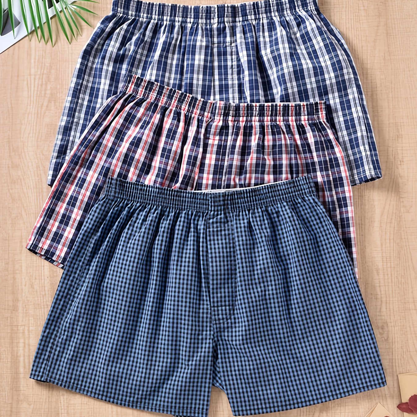 3pcs Men's Vibrant Multicolor Arrow Print Loose-Fit Boxer Shorts - Breathable 100% Cotton Fabric, Ultra-Comfortable, Soft, and Durable Underwear Briefs for Everyday Wear