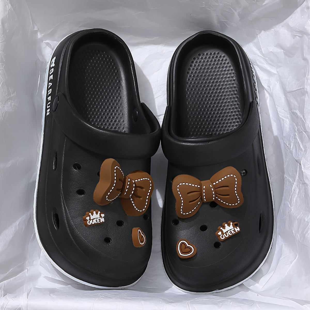 Women's White EVA Bow-Embellished Slippers - Lightweight Summer Beach Sandals with Thick Cushioned Sole, Soft Round Toe and Minimalist Design, Suitable for Indoor/Outdoor Use, Hand Washable