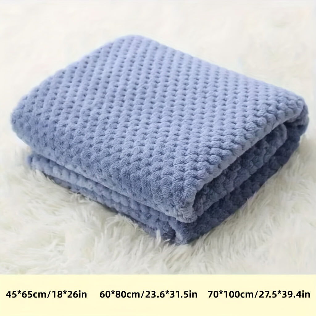 Cozy Ultra-Soft Pet Blanket - Premium Sleeping Pad for Kittens & Puppies - Small, Machine-Washable, Snug Bed for Cats & Dogs