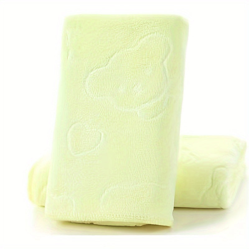 Ultra-Soft Plush Polyester Pet Bath Towel and Blanket - Highly Absorbent Quick-Dry Dog Bath Towel for Grooming, Drying, Sleeping - Durable Pet Towels for Dogs and Cats - 70.0cm x 140.0cm