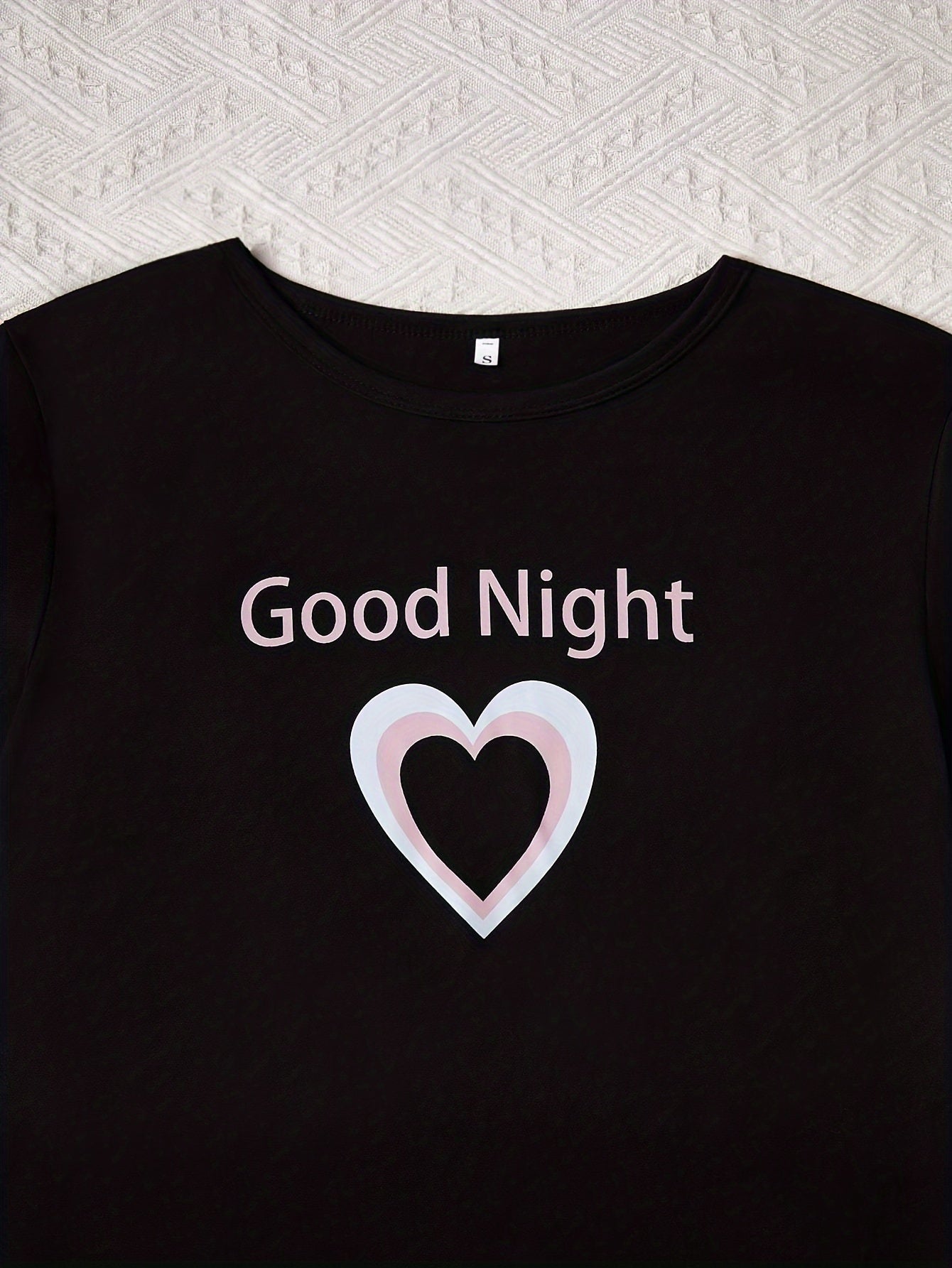 3pcs Women's Plaid Pajama Set - Comfortable Polyester Knit, Crew Neck, Short Sleeve Top with Cropped Pants and Shorts for All-Season Sleepwear