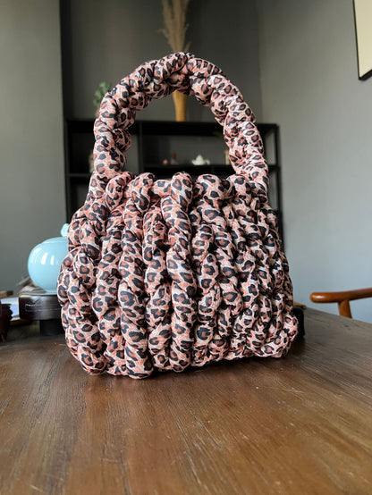 DIY hand woven crystal velvet core spun yarn woven hand-held mailman bag