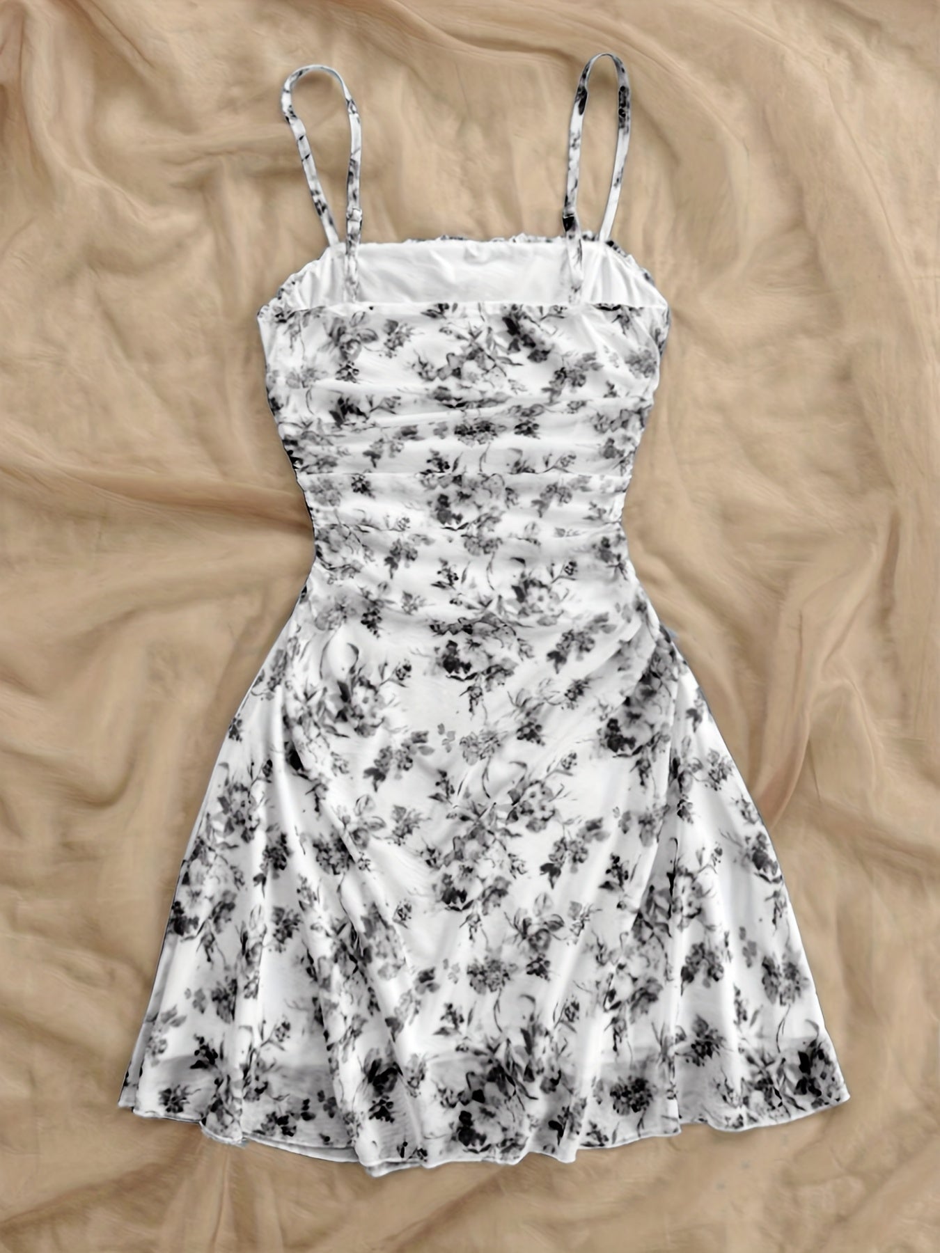 Women's New Floral Print Halter Dress Fashionable Elegant Suitable for All Seasons
