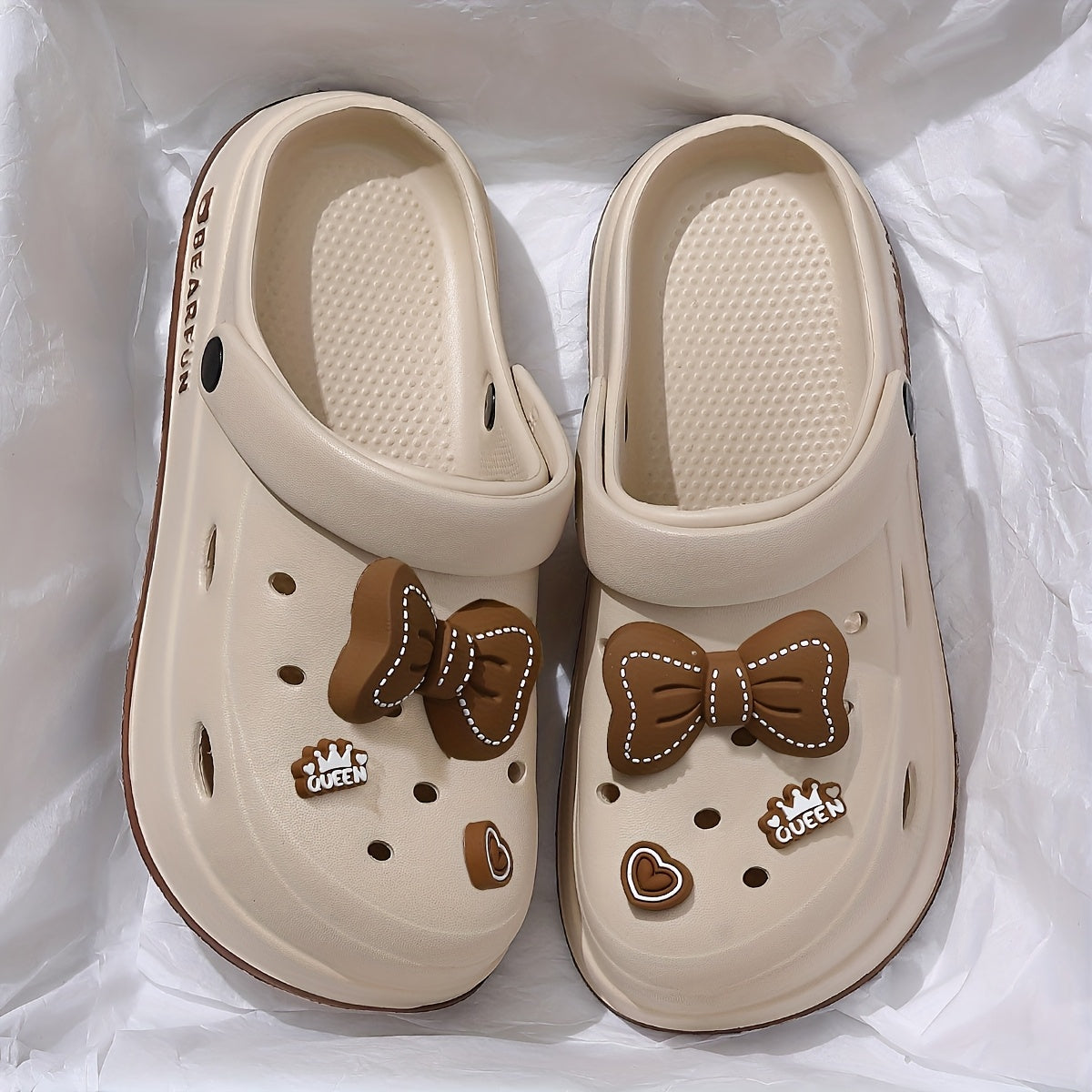 Women's White EVA Bow-Embellished Slippers - Lightweight Summer Beach Sandals with Thick Cushioned Sole, Soft Round Toe and Minimalist Design, Suitable for Indoor/Outdoor Use, Hand Washable