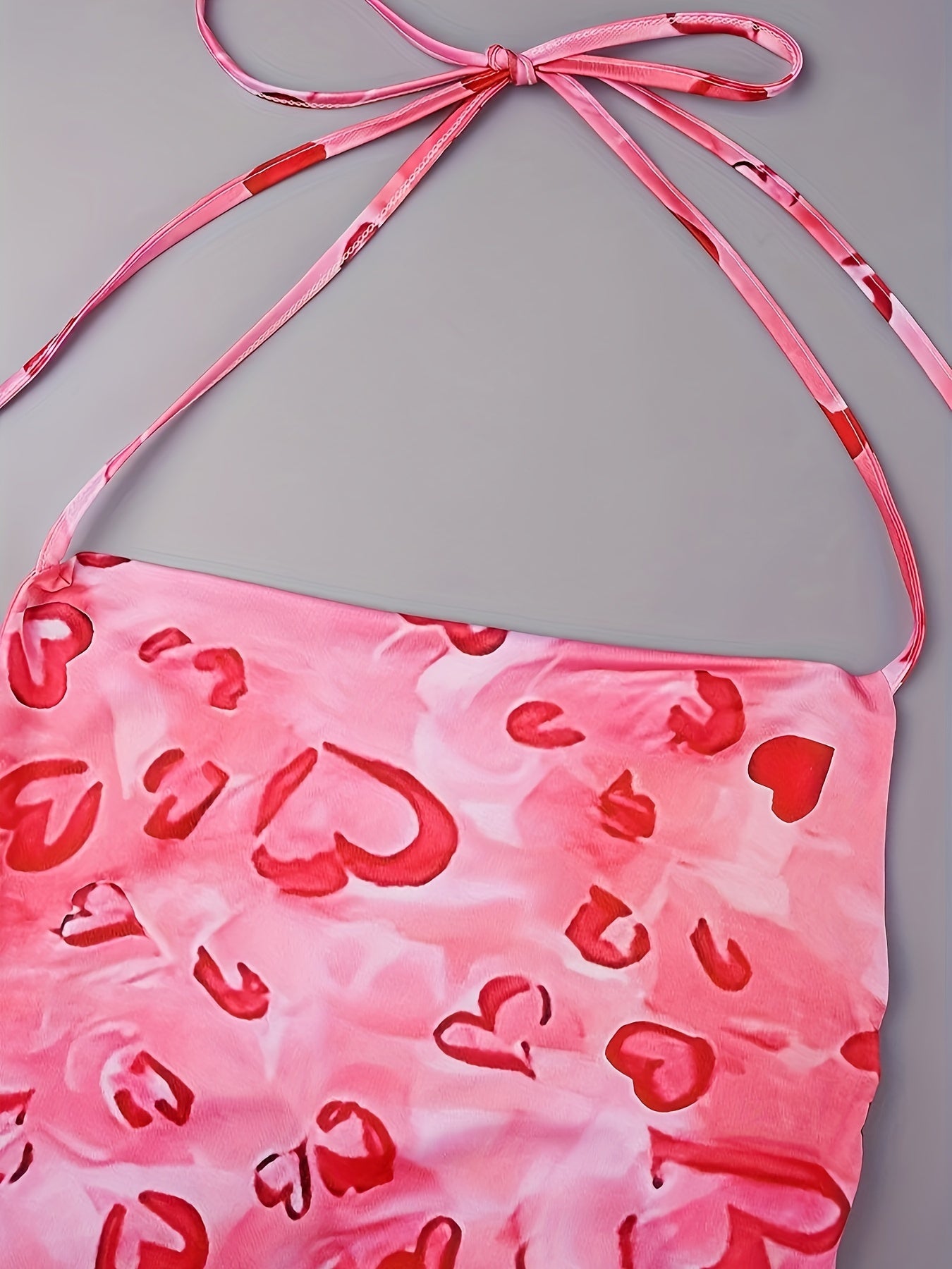 Fashion Halter Neck Valentine'S Day Pink Dress with Full Print of Love Flowers, Sleeveless, Slim Fit, Backpack-Revealed Hip Fishtail Long Dress, Evening Dress, Floor-Length Skirt