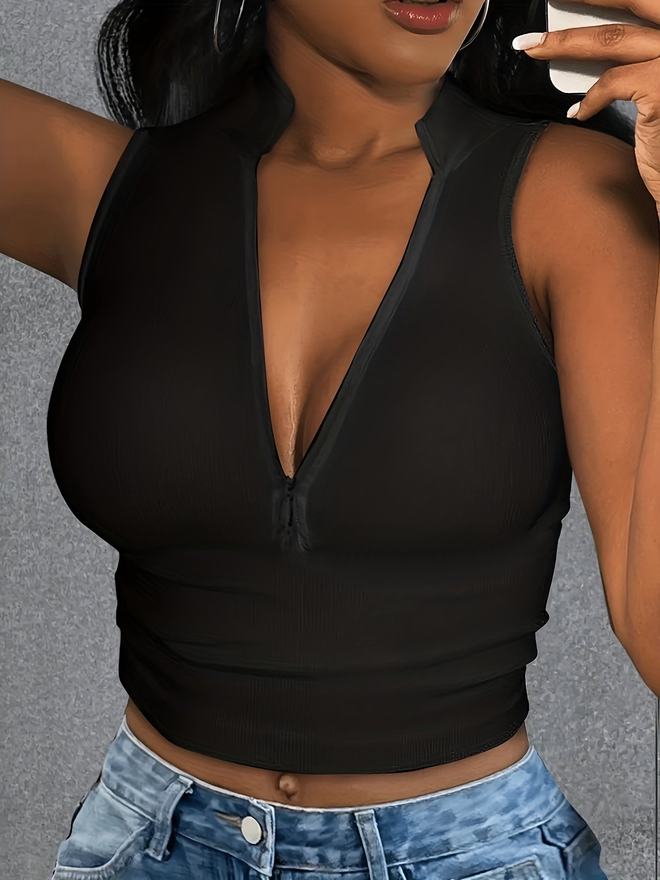 Ribbed Zip Decor Crop Top, Casual Solid Plunging Neck Tank Top For Summer, Women's Clothing