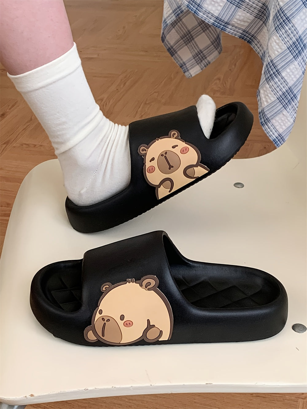 XIXITIAO Cute Cartoon Bear EVA Slides for Men & Women - Non-Slip Summer Slippers, White with Adorable Brown Bear Design, Lightweight & Comfortable for Indoor/Outdoor Use, Casual Wear | Playful Design | Slipresistant Sole, Bea