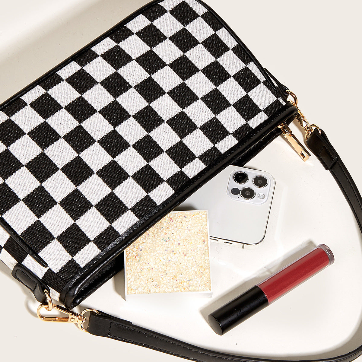 Fashion Personality Commuter All-Match Black And White Contrast Color Checkerboard Underarm Bag Girl Simple Temperament Women's Bag