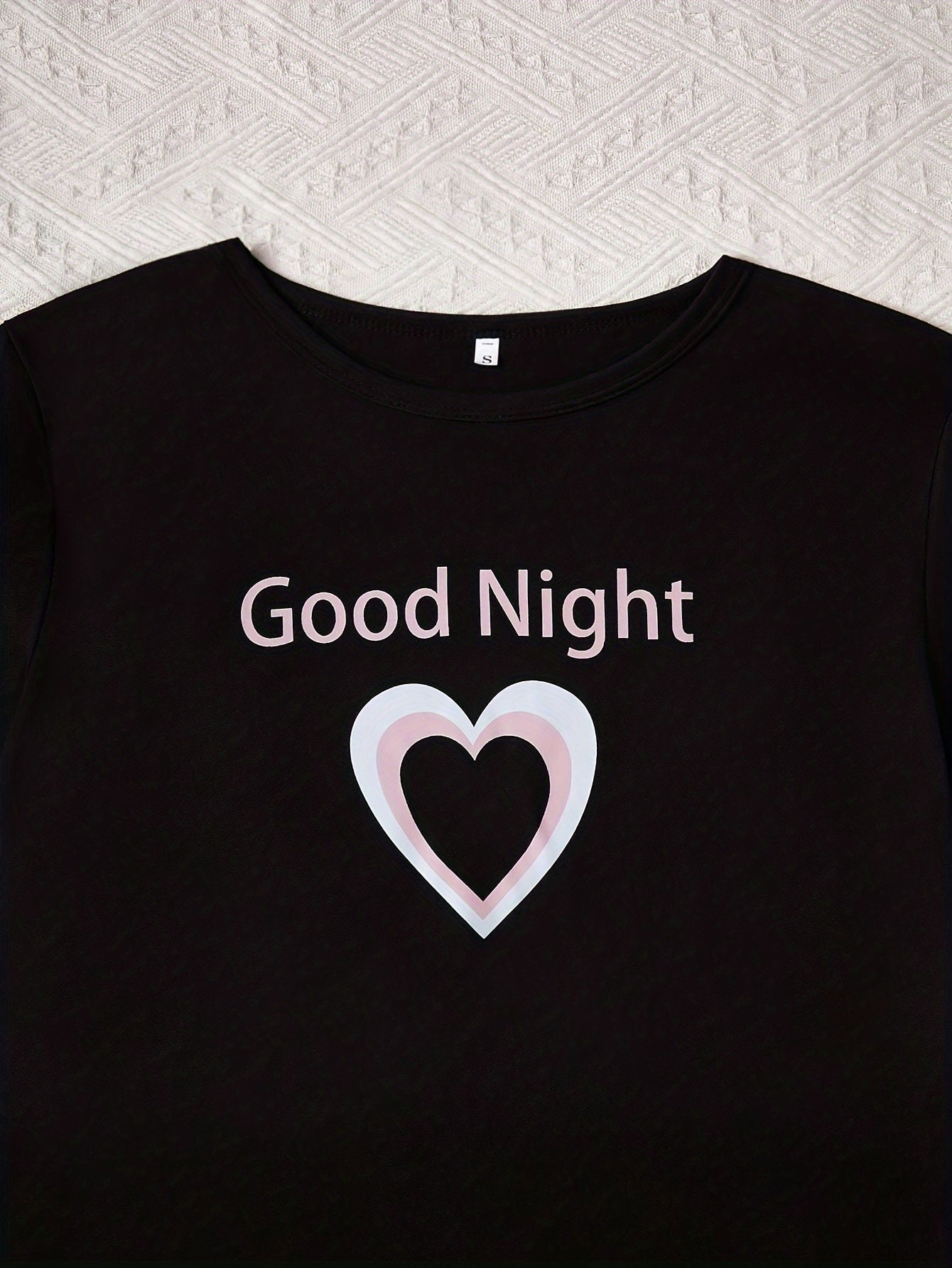 3pcs Women's Plaid Pajama Set - Comfortable Polyester Knit, Crew Neck, Short Sleeve Top with Cropped Pants and Shorts for All-Season Sleepwear