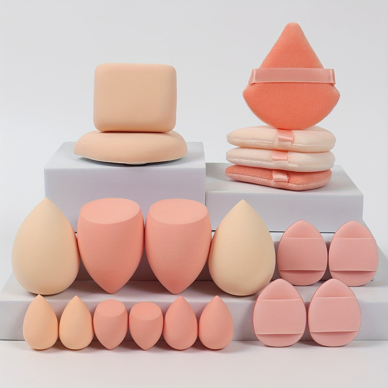 Marshmallow 20pcs Set, 2 Cushion Puffs & 4 Loose Puffs & 4 Makeup Sponges & 6 Mini Makeup Sponges & 4 Mini Cushion Puffs, Beauty Makeup Sponges Mixed with BB Cream, Liquid Foundation, Concealer for Use, Especially Suitable fo