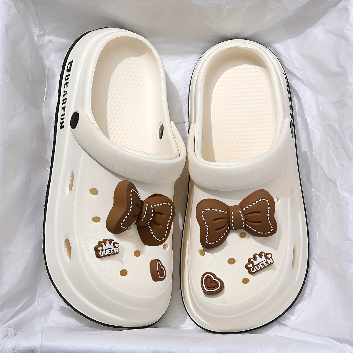 Women's White EVA Bow-Embellished Slippers - Lightweight Summer Beach Sandals with Thick Cushioned Sole, Soft Round Toe and Minimalist Design, Suitable for Indoor/Outdoor Use, Hand Washable