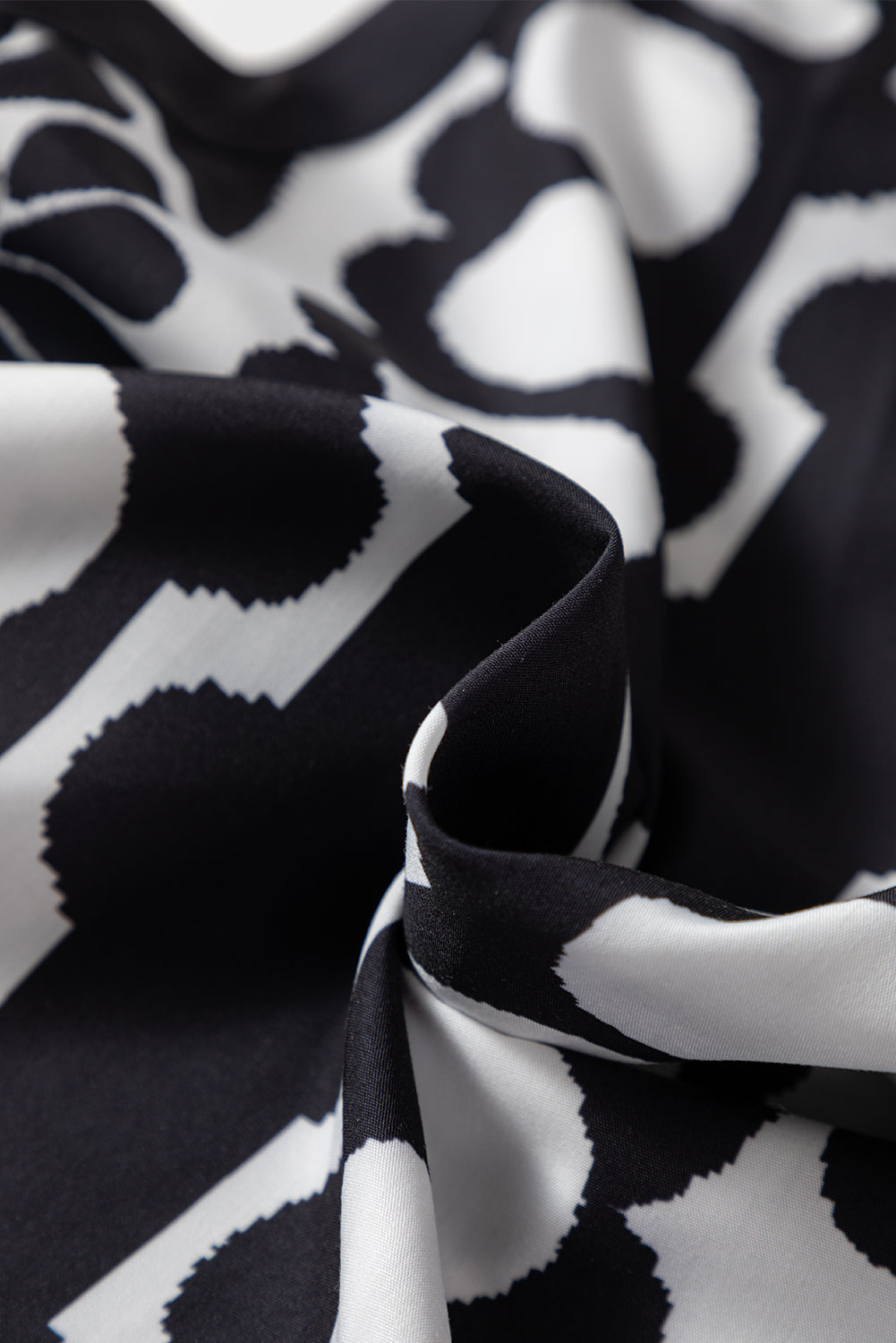 Black Abstract Dot Flower Print Tank Top