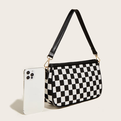 Fashion Personality Commuter All-Match Black And White Contrast Color Checkerboard Underarm Bag Girl Simple Temperament Women's Bag