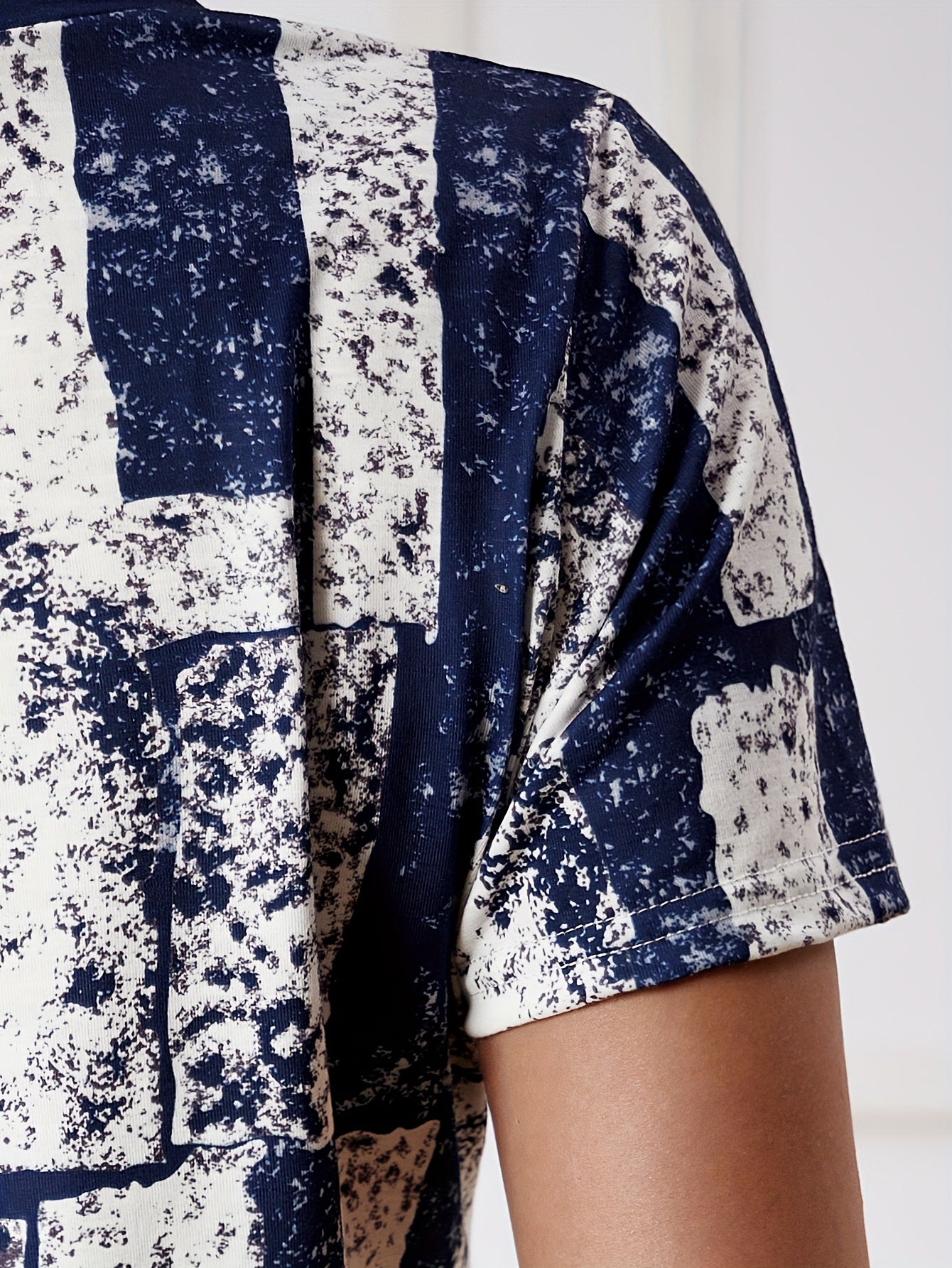 Women's Casual V-Neck T-Shirt with Adjustable Lace-Up Detail & Geometric Print - Navy Blue Summer Top, Regular Fit, Machine Washable, Ladies T Shirts, Medium Elasticity Fabric