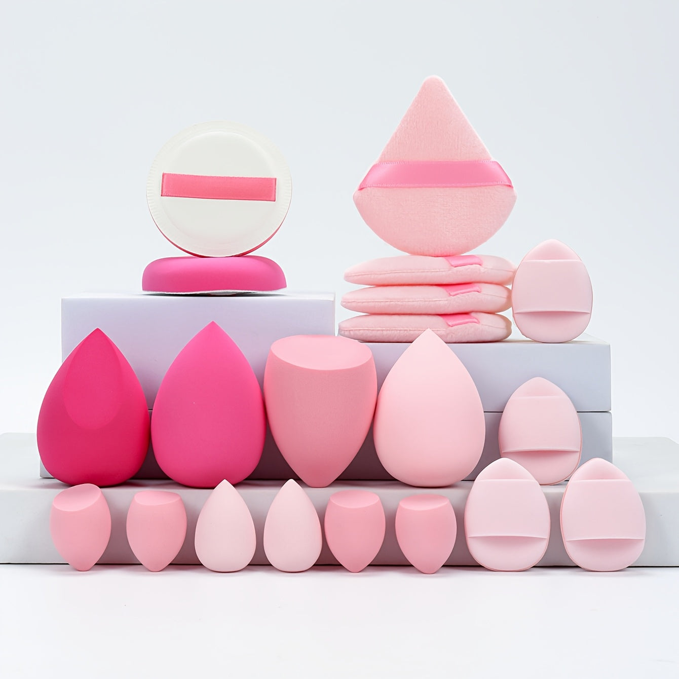 Marshmallow 20pcs Set, 2 Cushion Puffs & 4 Loose Puffs & 4 Makeup Sponges & 6 Mini Makeup Sponges & 4 Mini Cushion Puffs, Beauty Makeup Sponges Mixed with BB Cream, Liquid Foundation, Concealer for Use, Especially Suitable fo
