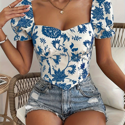 Floral Print Sweetheart Neck Blouse, Elegant Short Puff Sleeve Hanky Hem Shirred Crop Top For Spring & Summer, Women's Clothing