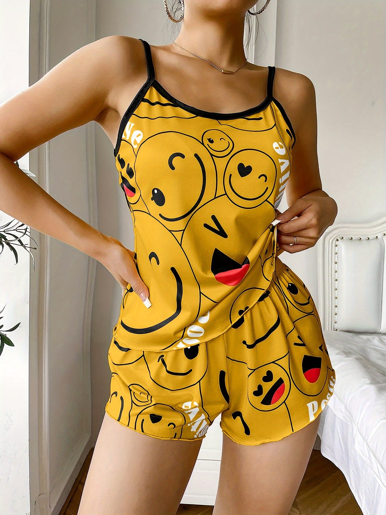 [Cute Pajama Set] Super Cute Printed Pajama Set | A Whimsical Featuring Elastic Waistband Shorts And a Comfortable Loose Top, Perfect for a Delightful And Restful Sleep