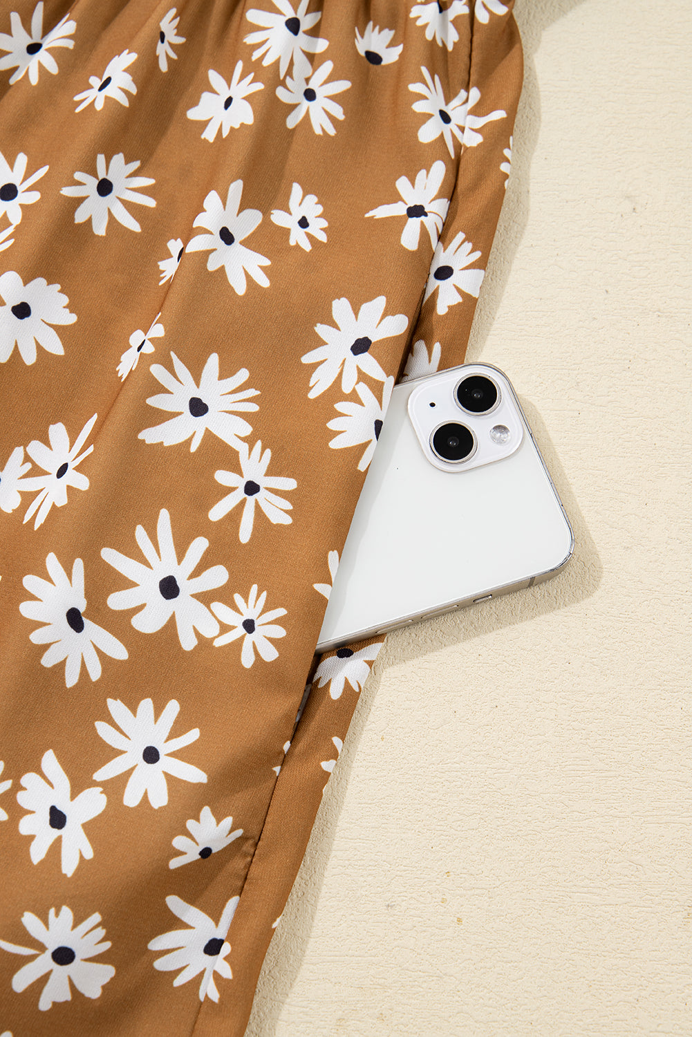 Khaki Plus Size Daisy Floral Print Button Split Neck Puff Sleeve Dress