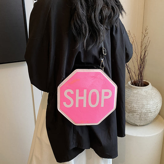 Personalized and creative small bag, with a forest style fashion design for young girls. Xiaohongshu and one shoulder crossbody small round bag