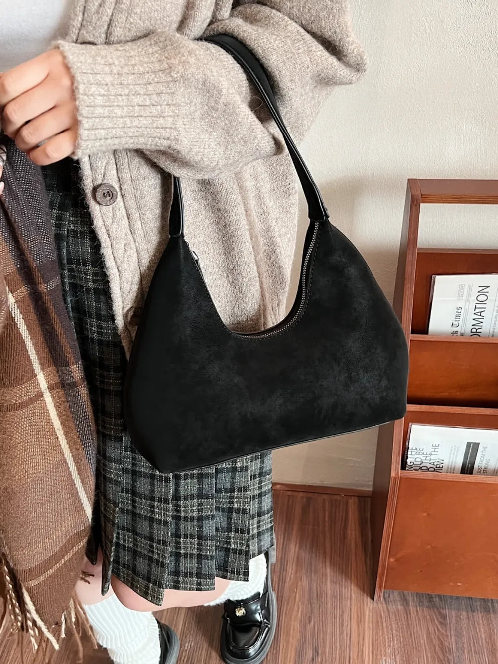 Shoulder Bag with Zip