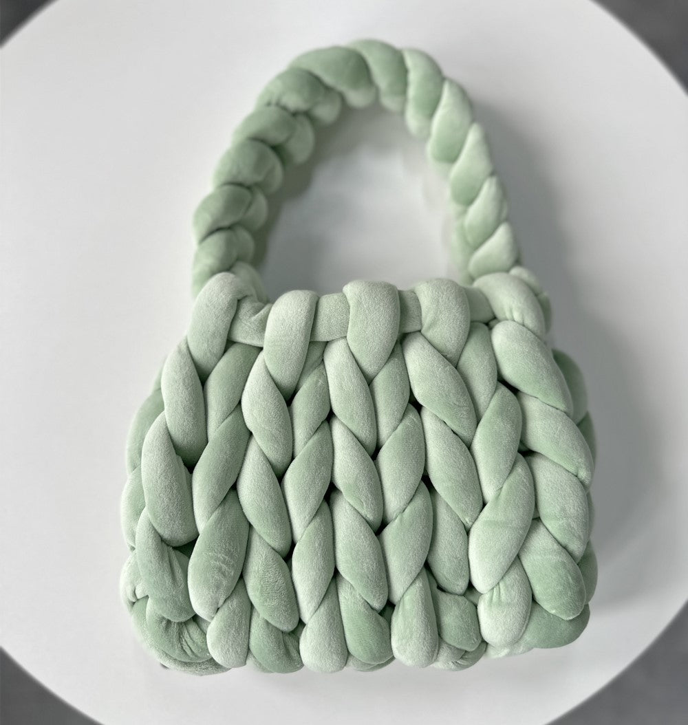 DIY hand woven crystal velvet core spun yarn woven hand-held mailman bag