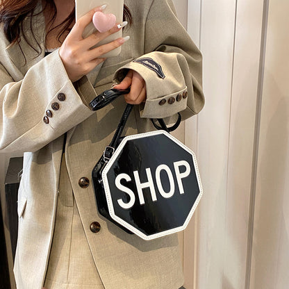 Personalized and creative small bag, with a forest style fashion design for young girls. Xiaohongshu and one shoulder crossbody small round bag