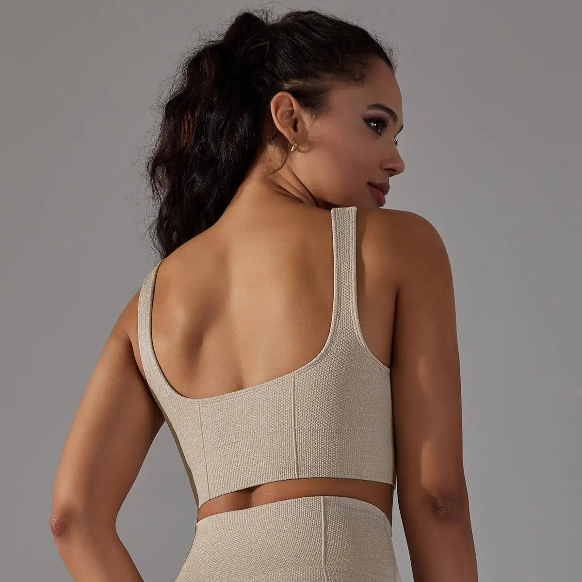 Custom Private Label Seamless Padded Sports Bra U Back OEM Yoga Bra Workout Athletic Bra