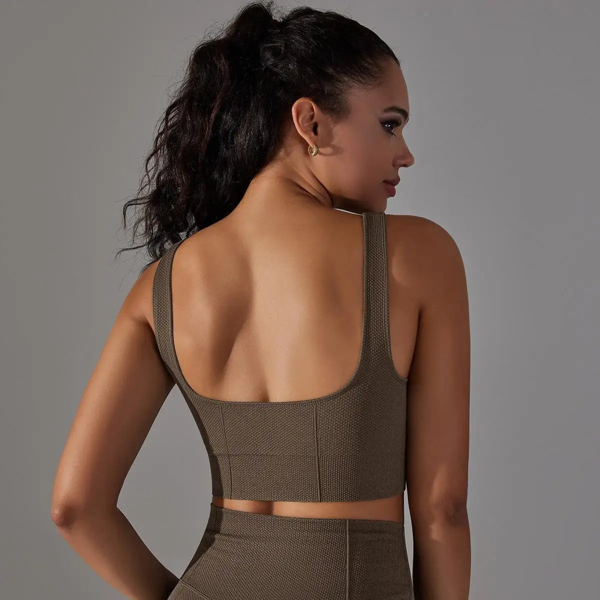 Custom Private Label Seamless Padded Sports Bra U Back OEM Yoga Bra Workout Athletic Bra