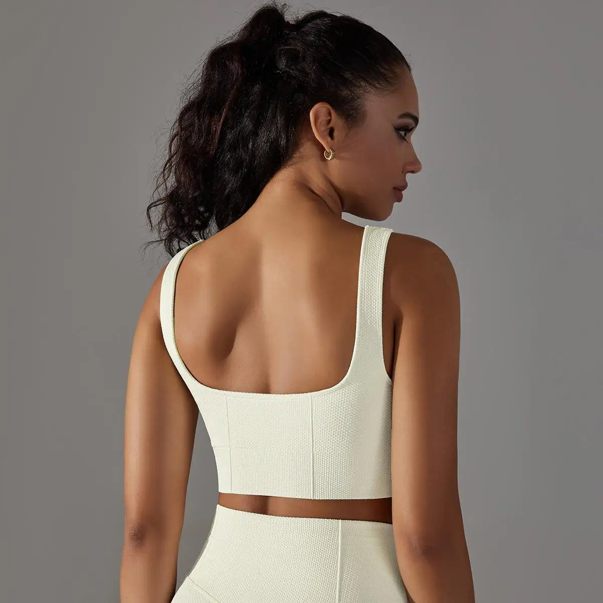 Custom Private Label Seamless Padded Sports Bra U Back OEM Yoga Bra Workout Athletic Bra