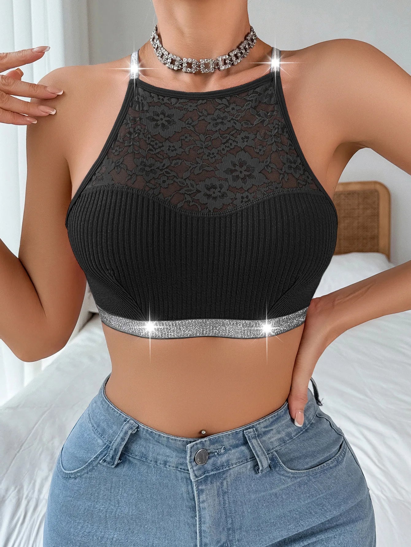 Women Sexy Camisoles Backless Tanks Lace Mesh Brassiere Female Ribbed Women Bras Fashion Breathable Women Underwear Lingerie