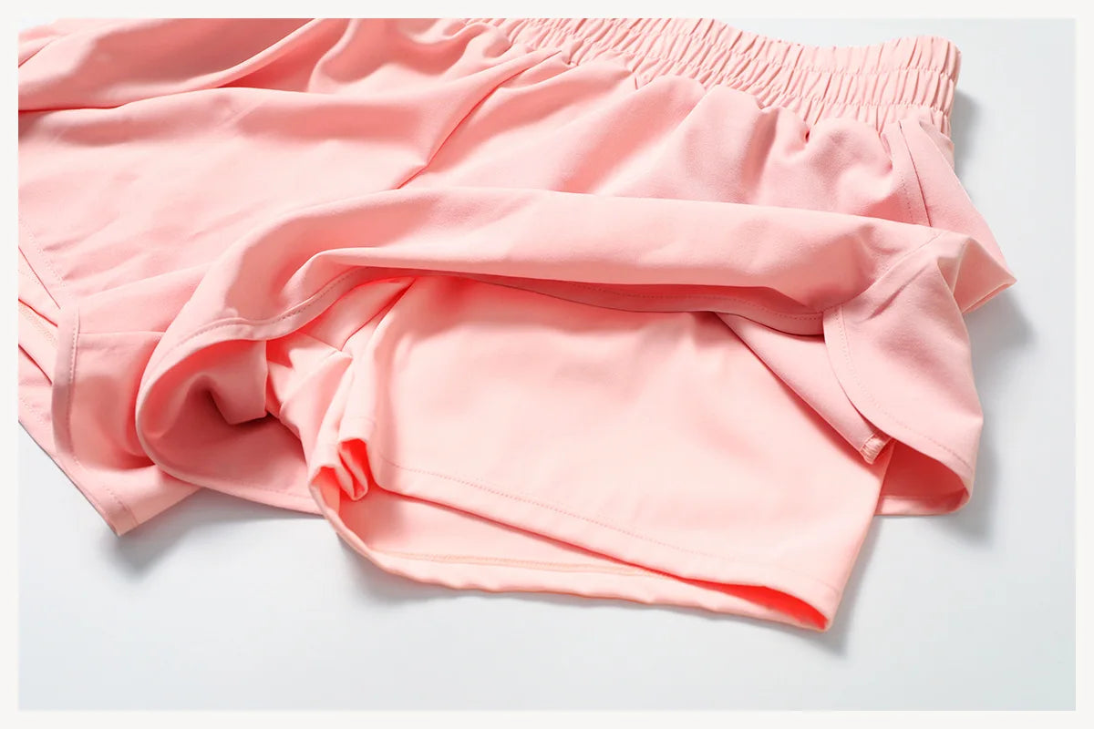 Yoga Shorts for Women Pocket Naked Quick Drying Sports Shorts Fitness Yoga Pants Two Pieces Of Shorts Hip Lifting Running Shorts