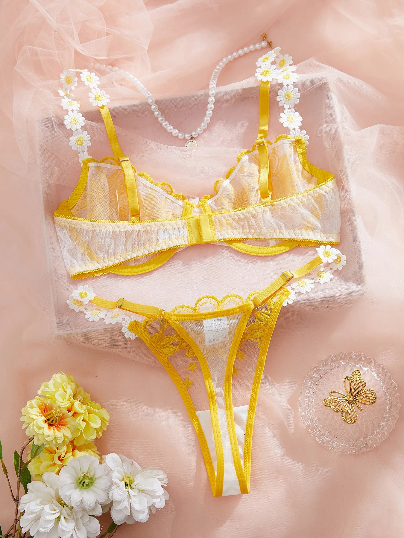 Ladies' youthful and beautiful yellow daisy summer semi transparent embroidered underwear, cute and sweet style, adjustable shou
