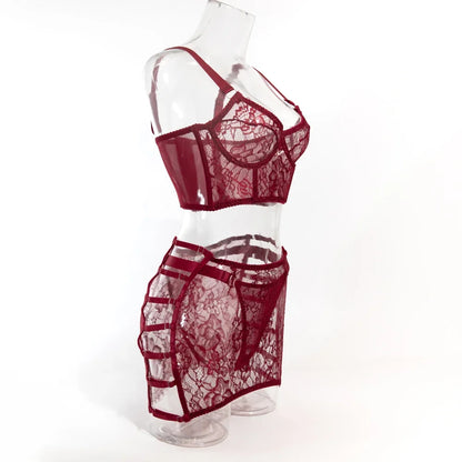 Women's Lingerie Lace Should be Tied with Cutout with Underwire Fishbone Three-piece Underwear Set The cut is slim and elegant