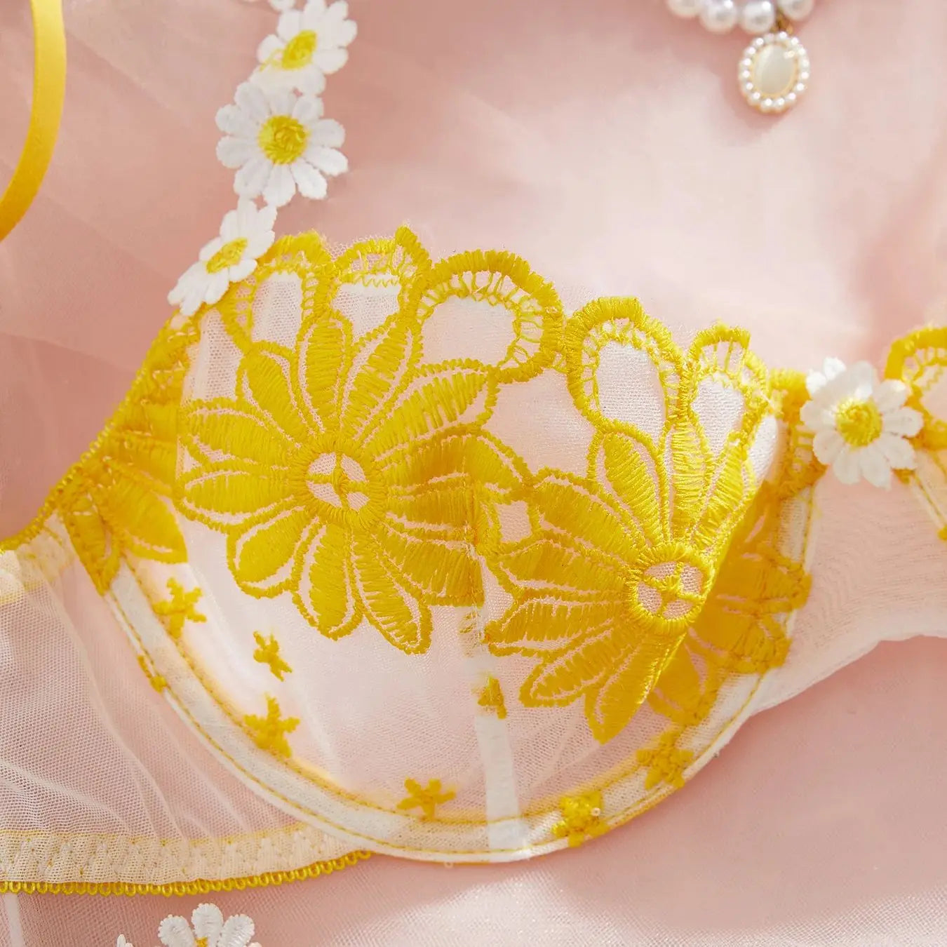 Ladies' youthful and beautiful yellow daisy summer semi transparent embroidered underwear, cute and sweet style, adjustable shou