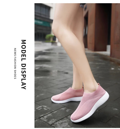 Summer Fashion Women Shoes Soft Outdoor Sneakers Lightweight Comfortable Women Slip On Ladies Loafers Walking Shoes For Woman