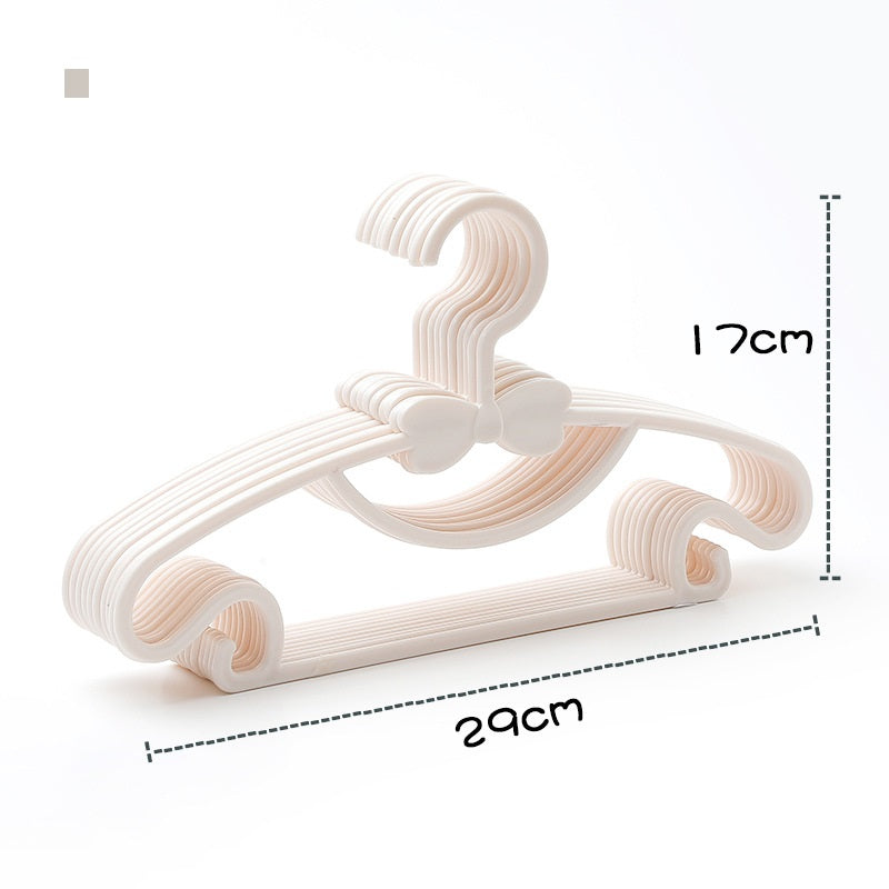 10pcs Baby Clothes Racks Portable Plastic Towel Display Scarfs Hangers Kids Clothing Organizer Windproof Children Coats Hanger