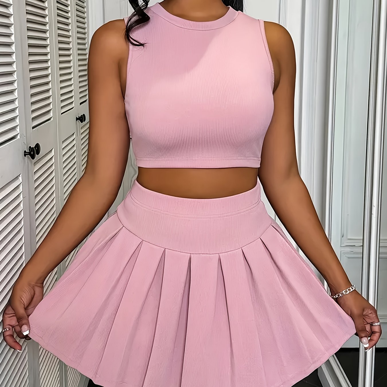 Women'S Stylish Pink Two-Piece Set - Sleeveless Crop Top and Pleated Mini Skirt, Elastic Polyester Blend, Easy Care, Casual Style, Casual Attire|Crew Neck Top|Elastic Waistband Skirt, Cute Outfit
