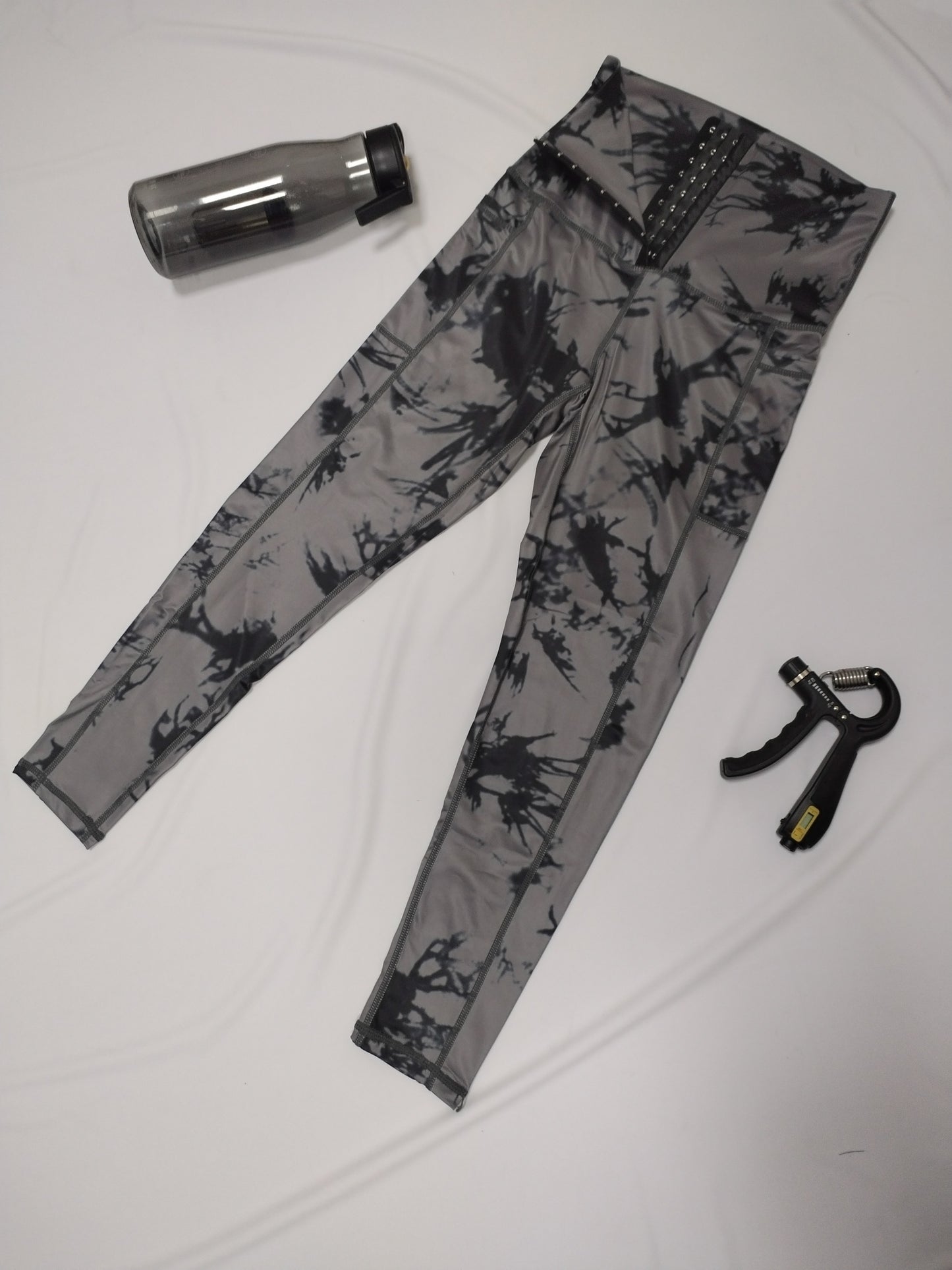 Tie Dye High Waist Yoga Leggings - Sculpting, Butt Lifting, Tummy Control, Moisture-Wicking, Four-Way Stretch Fitness Pants for Women - Wide Waistband, Comfortable, Sweat-Resistant, Perfect for Gym, Sports, Running, and Yoga