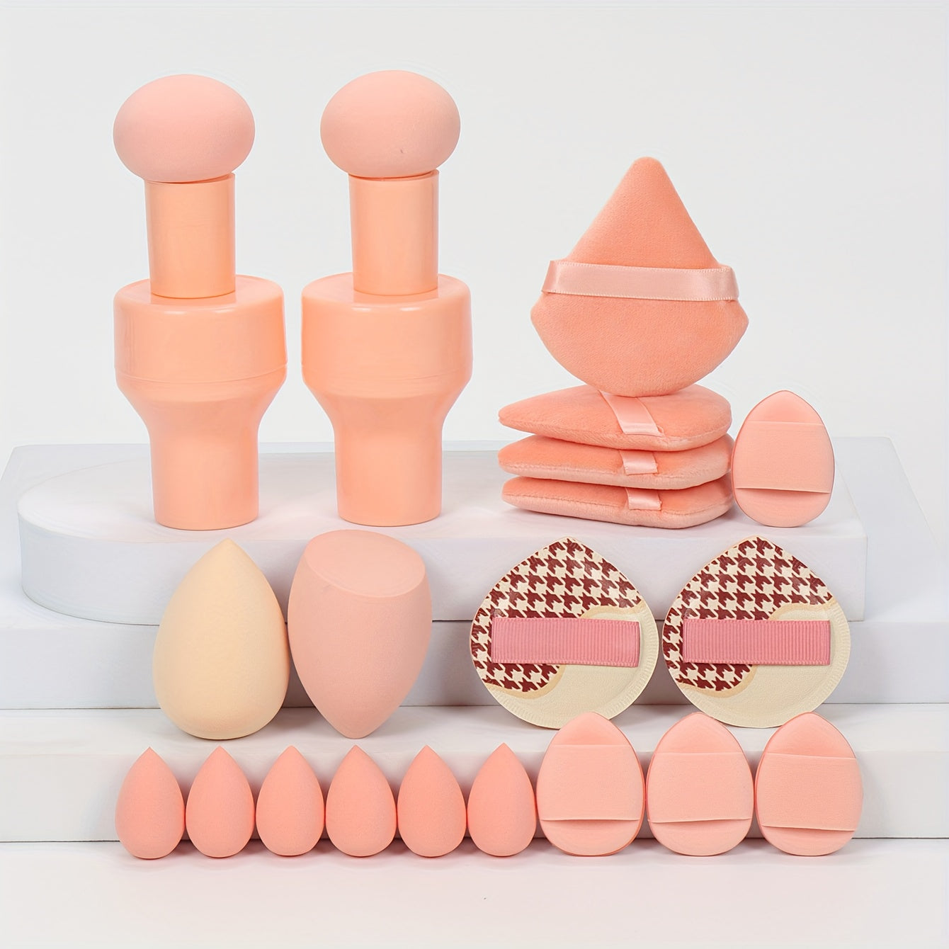 Marshmallow 20pcs Set, 2 Cushion Puffs & 4 Loose Puffs & 4 Makeup Sponges & 6 Mini Makeup Sponges & 4 Mini Cushion Puffs, Beauty Makeup Sponges Mixed with BB Cream, Liquid Foundation, Concealer for Use, Especially Suitable fo
