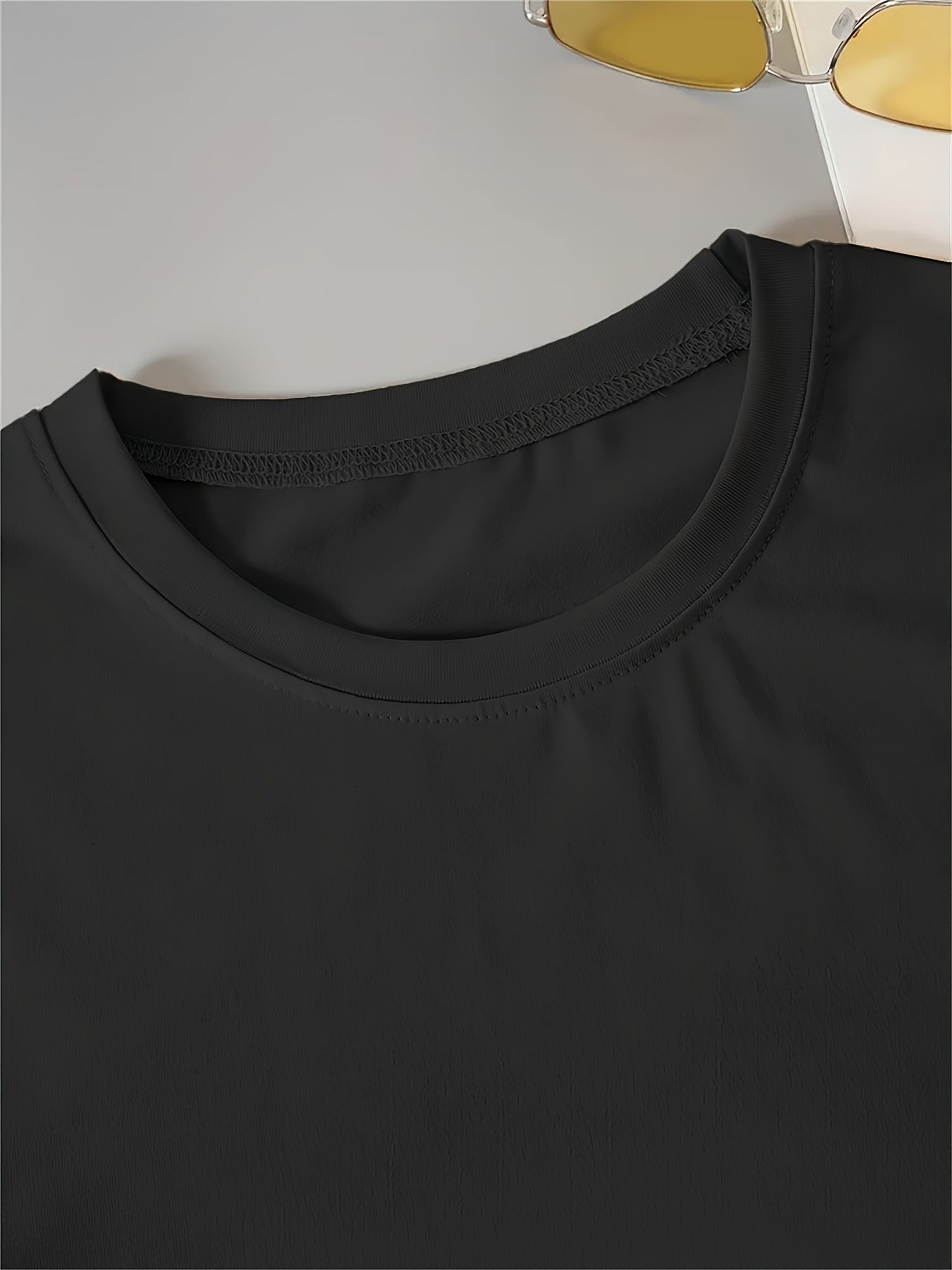 Ladies' New Spring And Summer Casual T-Shirt Dress Featuring The Words 'PARIS' And 'FRANCE' Along with a Print of The French Flag. This Short-Sleeved Dress Is Perfect for Casual Outings, Sleepwear, Loungewear, And Makes a Gre