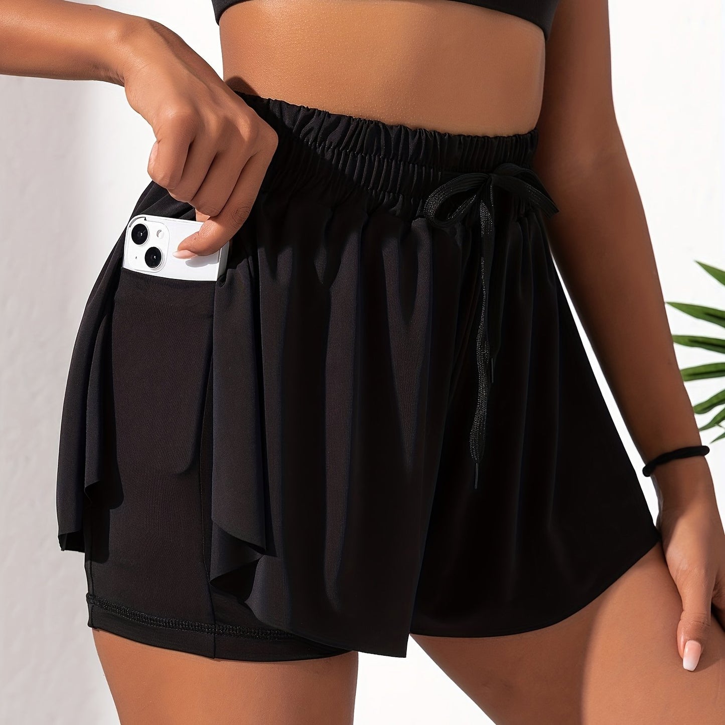 Women'S Summer Breathable Yoga Shorts with Drawstring Side Pockets for Fitness And Running.