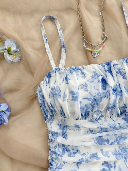 Women's New Floral Print Halter Dress Fashionable Elegant Suitable for All Seasons